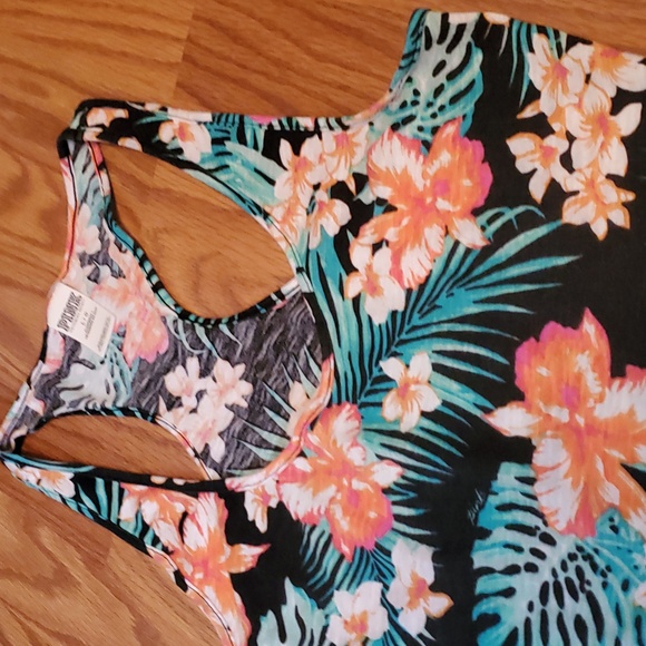 PINK Victoria's Secret Racerback Tank - Picture 2 of 6